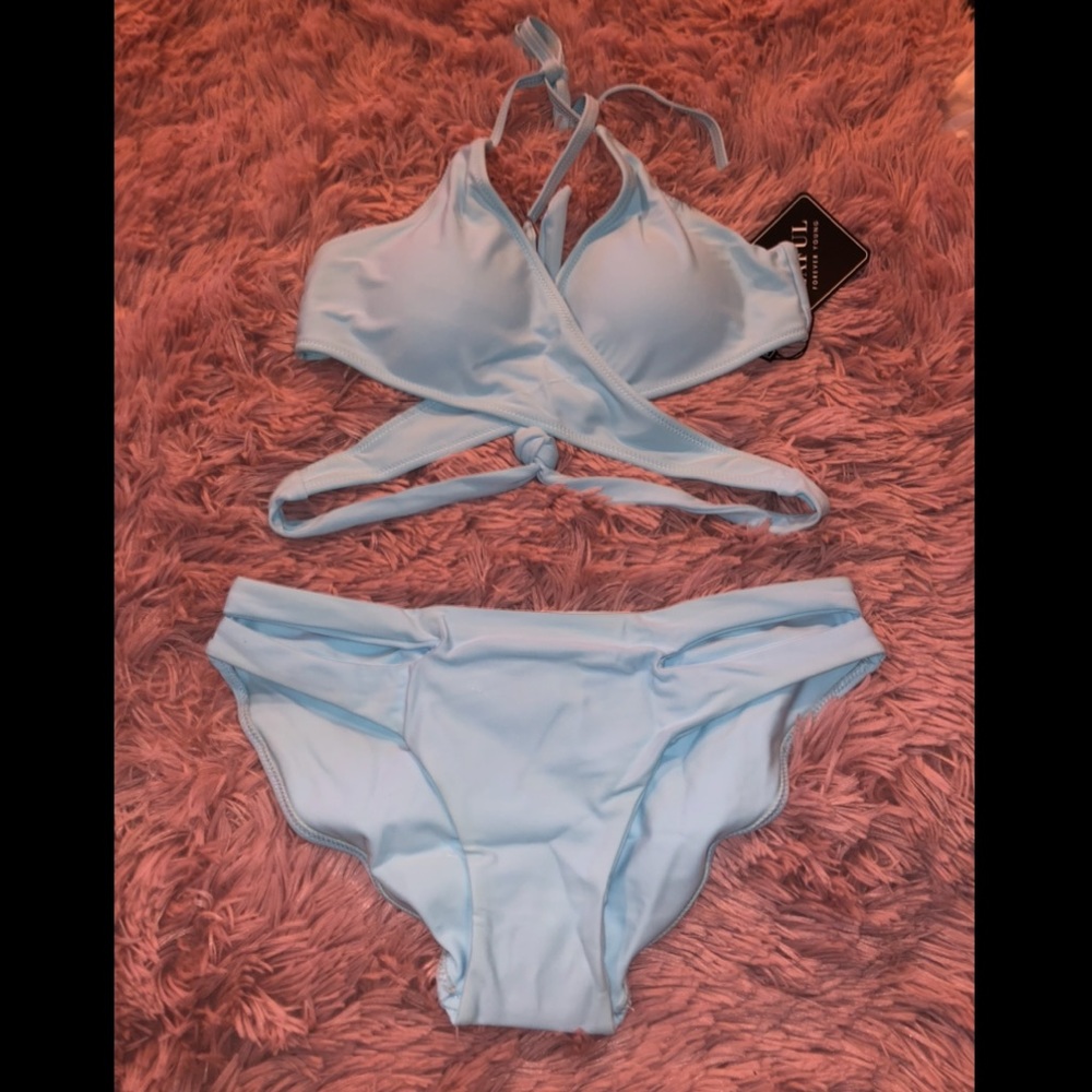 ZAFUL - Picture 2 of 3